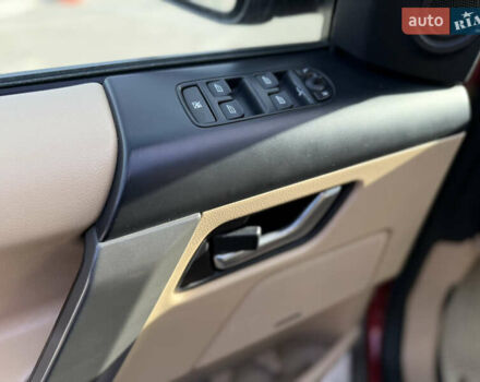 Красный Ленд Ровер Фрилендер, объемом двигателя 2.2 л и пробегом 228 тыс. км за 9700 $, фото 18 на Automoto.ua