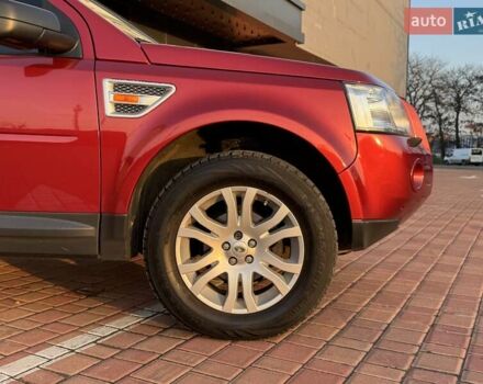 Красный Ленд Ровер Фрилендер, объемом двигателя 2.18 л и пробегом 227 тыс. км за 9800 $, фото 31 на Automoto.ua