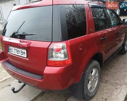 Красный Ленд Ровер Фрилендер, объемом двигателя 2.2 л и пробегом 300 тыс. км за 8300 $, фото 5 на Automoto.ua