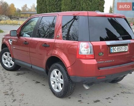 Красный Ленд Ровер Фрилендер, объемом двигателя 2.2 л и пробегом 269 тыс. км за 11700 $, фото 4 на Automoto.ua