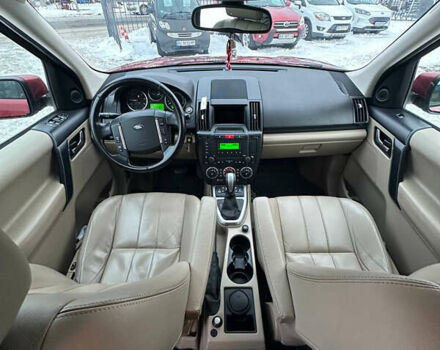 Червоний Ленд Ровер Freelander, об'ємом двигуна 2.18 л та пробігом 210 тис. км за 11500 $, фото 6 на Automoto.ua