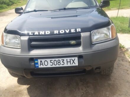 Червоний Ленд Ровер Freelander, об'ємом двигуна 1.8 л та пробігом 300 тис. км за 5500 $, фото 1 на Automoto.ua