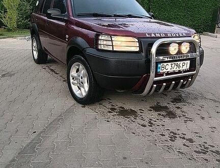 Червоний Ленд Ровер Freelander, об'ємом двигуна 2 л та пробігом 192 тис. км за 4600 $, фото 1 на Automoto.ua