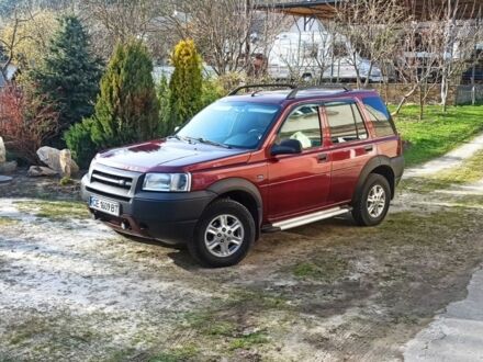 Червоний Ленд Ровер Freelander, об'ємом двигуна 2 л та пробігом 331 тис. км за 6500 $, фото 1 на Automoto.ua