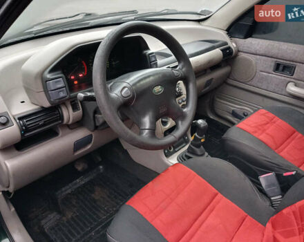 Ленд Ровер Фрилендер, объемом двигателя 2 л и пробегом 277 тыс. км за 2950 $, фото 6 на Automoto.ua