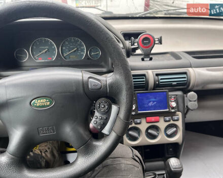 Желтый Ленд Ровер Фрилендер, объемом двигателя 1.8 л и пробегом 245 тыс. км за 3900 $, фото 4 на Automoto.ua