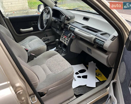 Желтый Ленд Ровер Фрилендер, объемом двигателя 1.8 л и пробегом 245 тыс. км за 3900 $, фото 6 на Automoto.ua