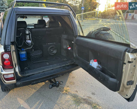 Желтый Ленд Ровер Фрилендер, объемом двигателя 1.95 л и пробегом 364 тыс. км за 7000 $, фото 16 на Automoto.ua