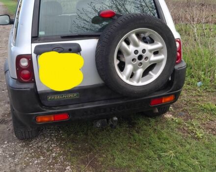 Сірий Ленд Ровер Freelander, об'ємом двигуна 1.8 л та пробігом 250 тис. км за 1917 $, фото 9 на Automoto.ua