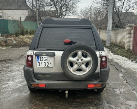 Серый Ленд Ровер Фрилендер, объемом двигателя 2 л и пробегом 3 тыс. км за 3000 $, фото 2 на Automoto.ua