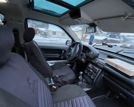 Серый Ленд Ровер Фрилендер, объемом двигателя 1.8 л и пробегом 165 тыс. км за 5200 $, фото 2 на Automoto.ua