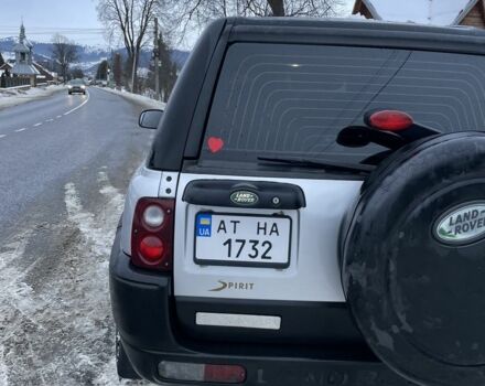 Серый Ленд Ровер Фрилендер, объемом двигателя 1.8 л и пробегом 165 тыс. км за 5200 $, фото 4 на Automoto.ua