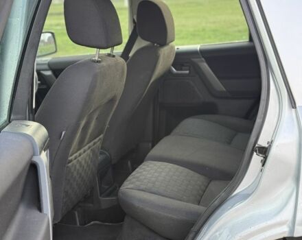 Сірий Ленд Ровер Freelander, об'ємом двигуна 2.2 л та пробігом 190 тис. км за 3300 $, фото 4 на Automoto.ua