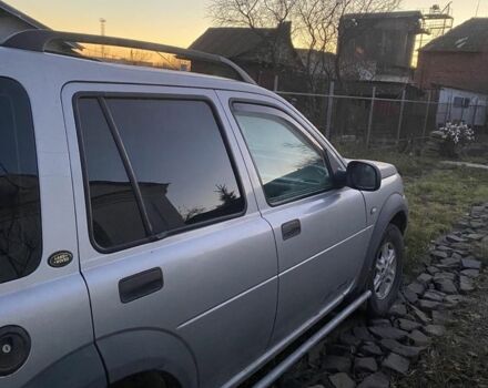 Серый Ленд Ровер Фрилендер, объемом двигателя 1.8 л и пробегом 238 тыс. км за 5000 $, фото 1 на Automoto.ua
