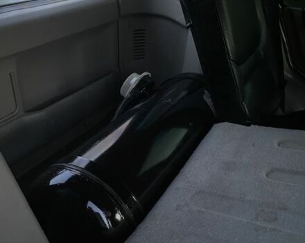 Серый Ленд Ровер Фрилендер, объемом двигателя 1.8 л и пробегом 238 тыс. км за 5000 $, фото 6 на Automoto.ua