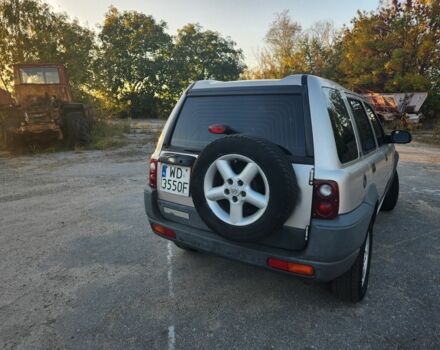 Серый Ленд Ровер Фрилендер, объемом двигателя 2 л и пробегом 300 тыс. км за 3300 $, фото 2 на Automoto.ua