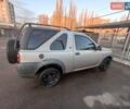 Сірий Ленд Ровер Freelander, об'ємом двигуна 2 л та пробігом 334 тис. км за 4950 $, фото 2 на Automoto.ua