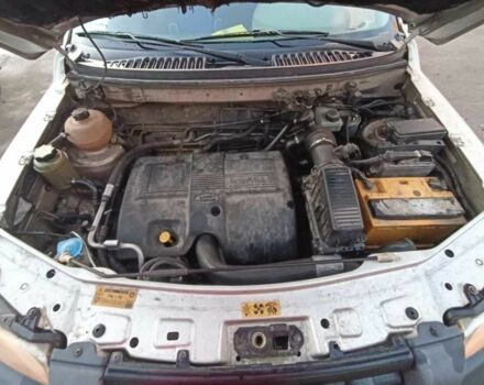 Серый Ленд Ровер Фрилендер, объемом двигателя 2 л и пробегом 354 тыс. км за 5000 $, фото 11 на Automoto.ua