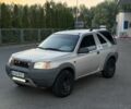 Сірий Ленд Ровер Freelander, об'ємом двигуна 2 л та пробігом 330 тис. км за 4495 $, фото 1 на Automoto.ua