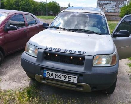Серый Ленд Ровер Фрилендер, объемом двигателя 2 л и пробегом 334 тыс. км за 4950 $, фото 1 на Automoto.ua