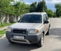 Серый Ленд Ровер Фрилендер, объемом двигателя 2 л и пробегом 145 тыс. км за 1350 $, фото 1 на Automoto.ua
