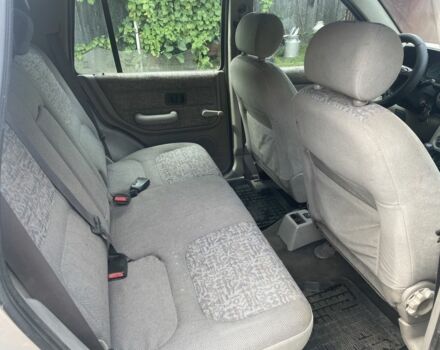 Сірий Ленд Ровер Freelander, об'ємом двигуна 2 л та пробігом 235 тис. км за 2000 $, фото 4 на Automoto.ua