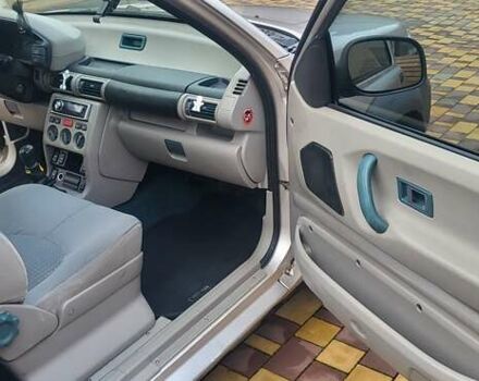 Серый Ленд Ровер Фрилендер, объемом двигателя 1.8 л и пробегом 320 тыс. км за 4300 $, фото 8 на Automoto.ua