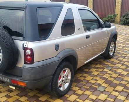 Серый Ленд Ровер Фрилендер, объемом двигателя 1.8 л и пробегом 320 тыс. км за 4300 $, фото 4 на Automoto.ua