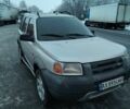 Сірий Ленд Ровер Freelander, об'ємом двигуна 2 л та пробігом 300 тис. км за 6000 $, фото 5 на Automoto.ua