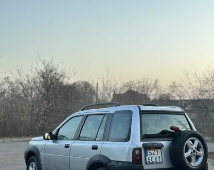 Сірий Ленд Ровер Freelander, об'ємом двигуна 1.8 л та пробігом 250 тис. км за 2200 $, фото 5 на Automoto.ua