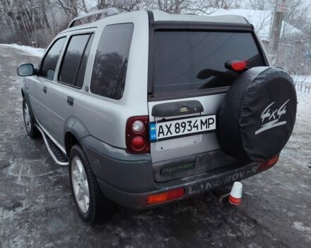 Сірий Ленд Ровер Freelander, об'ємом двигуна 2 л та пробігом 300 тис. км за 6000 $, фото 4 на Automoto.ua