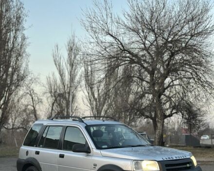 Сірий Ленд Ровер Freelander, об'ємом двигуна 1.8 л та пробігом 250 тис. км за 2200 $, фото 2 на Automoto.ua