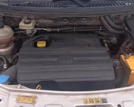 Серый Ленд Ровер Фрилендер, объемом двигателя 1.95 л и пробегом 230 тыс. км за 4800 $, фото 5 на Automoto.ua