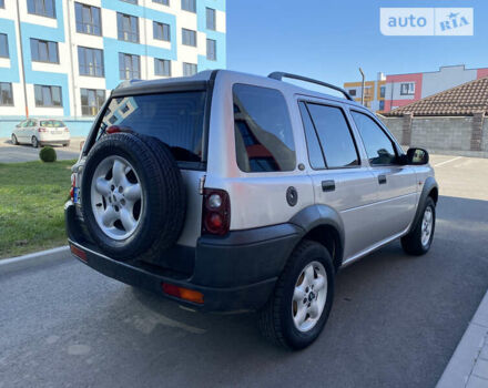 Сірий Ленд Ровер Freelander, об'ємом двигуна 2 л та пробігом 251 тис. км за 3850 $, фото 6 на Automoto.ua