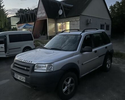 Сірий Ленд Ровер Freelander, об'ємом двигуна 1.8 л та пробігом 255 тис. км за 1800 $, фото 1 на Automoto.ua