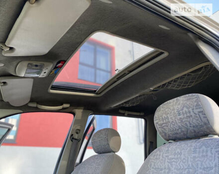 Сірий Ленд Ровер Freelander, об'ємом двигуна 2 л та пробігом 251 тис. км за 3850 $, фото 30 на Automoto.ua