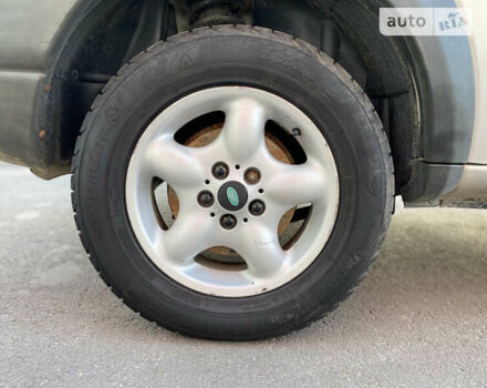 Сірий Ленд Ровер Freelander, об'ємом двигуна 2 л та пробігом 251 тис. км за 3850 $, фото 43 на Automoto.ua