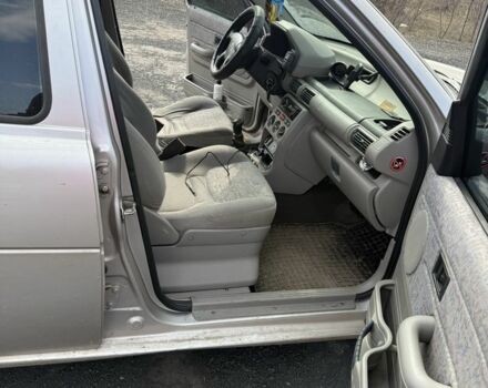 Серый Ленд Ровер Фрилендер, объемом двигателя 0 л и пробегом 278 тыс. км за 3159 $, фото 4 на Automoto.ua