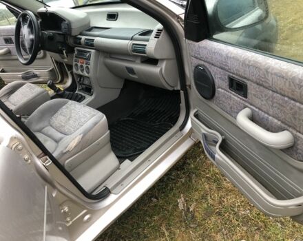 Сірий Ленд Ровер Freelander, об'ємом двигуна 2 л та пробігом 140 тис. км за 2999 $, фото 5 на Automoto.ua