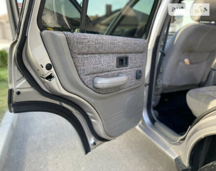 Сірий Ленд Ровер Freelander, об'ємом двигуна 2 л та пробігом 251 тис. км за 3850 $, фото 34 на Automoto.ua