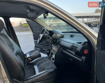 Ленд Ровер Фрилендер 2002 в Каменце-Подольском на Automoto.ua Серый Ленд Ровер Фрилендер, объемом двигателя 2.5 л и пробегом 257 тыс. км за 4999 $, фото 30 на Automoto.ua