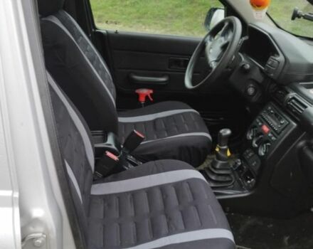 Сірий Ленд Ровер Freelander, об'ємом двигуна 1.8 л та пробігом 174 тис. км за 3100 $, фото 6 на Automoto.ua