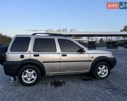 Ленд Ровер Фрилендер 2002 в Каменце-Подольском на Automoto.ua Серый Ленд Ровер Фрилендер, объемом двигателя 2.5 л и пробегом 257 тыс. км за 4999 $, фото 16 на Automoto.ua