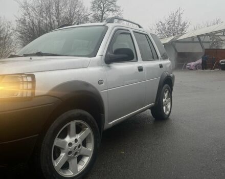 Серый Ленд Ровер Фрилендер, объемом двигателя 2 л и пробегом 386 тыс. км за 3500 $, фото 3 на Automoto.ua