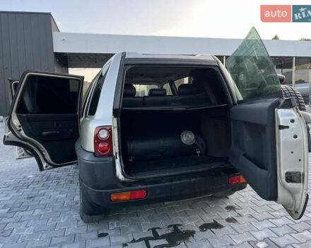 Ленд Ровер Фрилендер 2002 в Каменце-Подольском на Automoto.ua Серый Ленд Ровер Фрилендер, объемом двигателя 2.5 л и пробегом 257 тыс. км за 4999 $, фото 28 на Automoto.ua