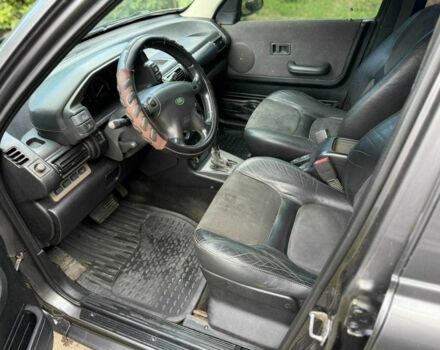 Сірий Ленд Ровер Freelander, об'ємом двигуна 2.5 л та пробігом 225 тис. км за 3709 $, фото 11 на Automoto.ua