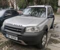 Сірий Ленд Ровер Freelander, об'ємом двигуна 2 л та пробігом 450 тис. км за 3156 $, фото 1 на Automoto.ua