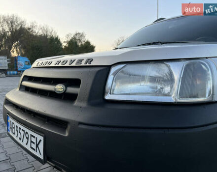 Ленд Ровер Фрилендер 2002 в Каменце-Подольском на Automoto.ua Серый Ленд Ровер Фрилендер, объемом двигателя 2.5 л и пробегом 257 тыс. км за 4999 $, фото 21 на Automoto.ua