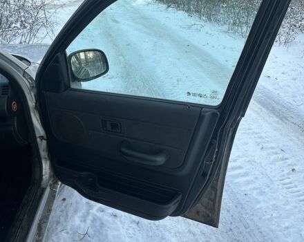 Сірий Ленд Ровер Freelander, об'ємом двигуна 2 л та пробігом 392 тис. км за 3200 $, фото 5 на Automoto.ua