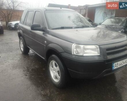 Серый Ленд Ровер Фрилендер, объемом двигателя 1.95 л и пробегом 186 тыс. км за 5300 $, фото 2 на Automoto.ua